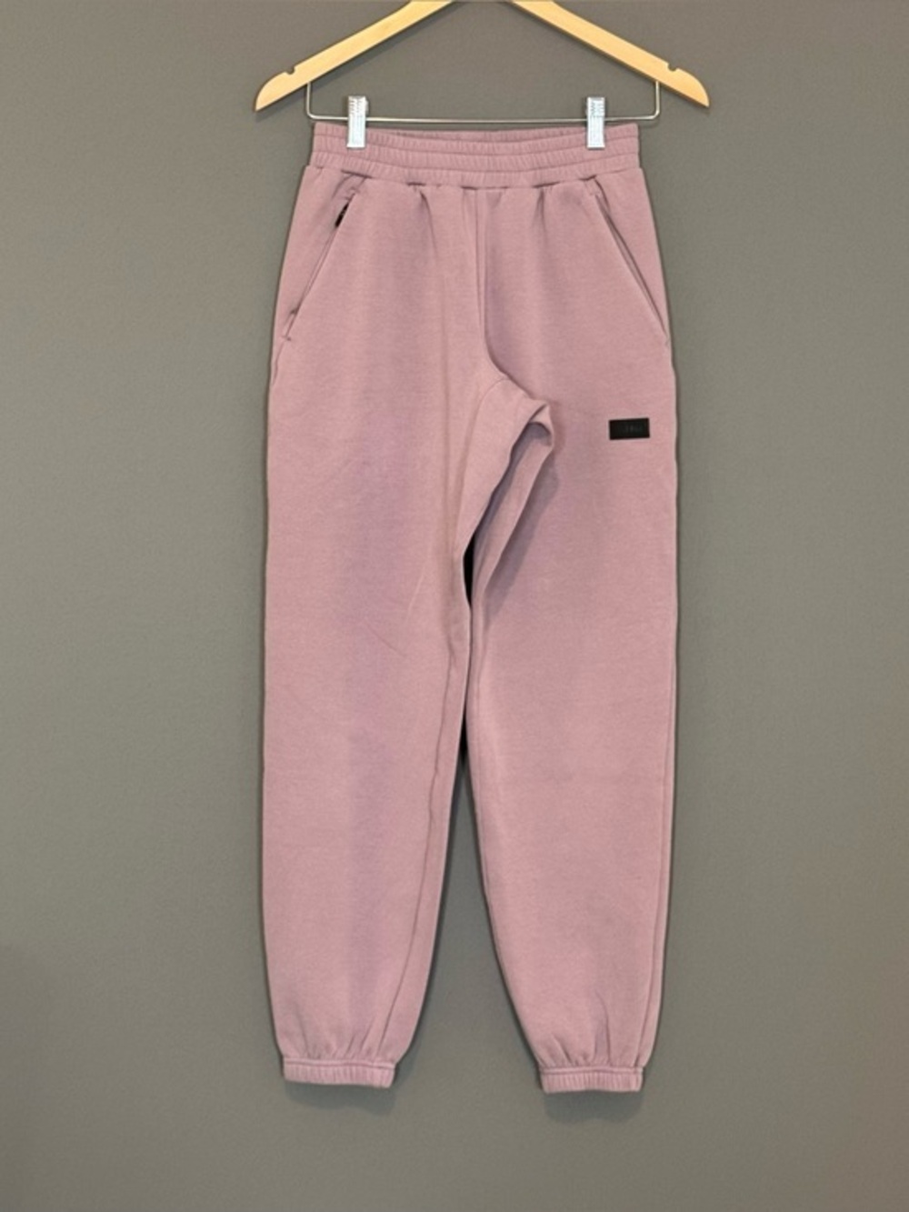NOBULL Women’s Pink Fleece Jogger Sweatpants XS Gym Athleisure Lounge - Picture 1 of 6